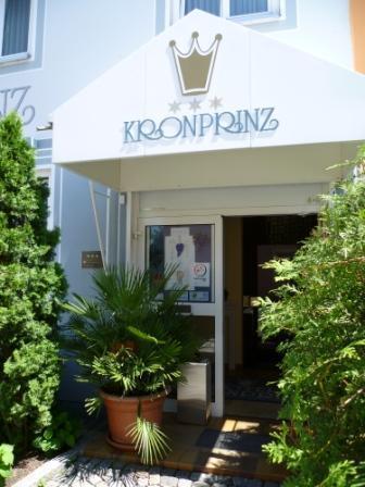 Hotel Kronprinz クルムバッハ エクステリア 写真